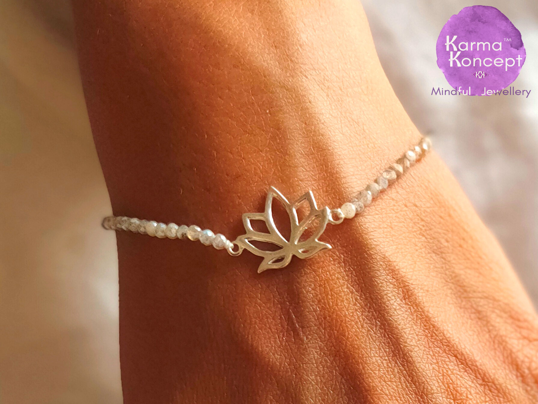 Buy quality 92.5 silver lotus style women's stainless bracelet in Ahmedabad